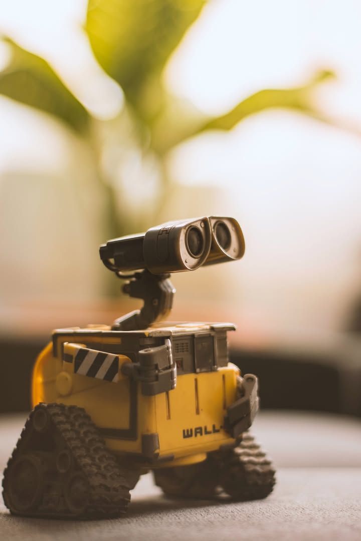I would love to have a robot at home!